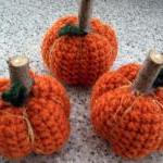 3 Little Crochet Pumpkins w..