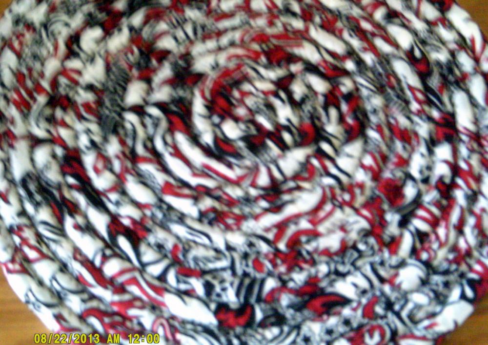 Handmade Black, Red and White 13inch Mat, Trivet, Hot Pad, Centerpiece, Candle, under lamps and plants