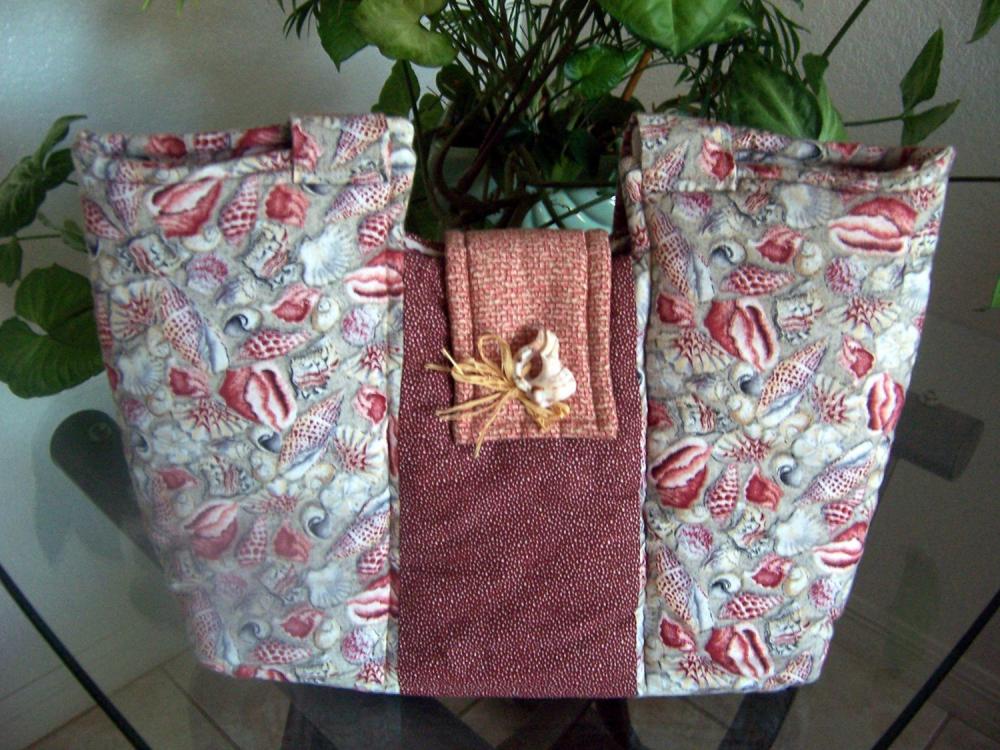 Shell Fabric Purse