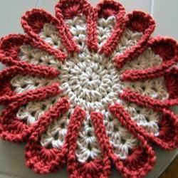 Chrysanthemum Dishcloth or Hotpad - Terricotta