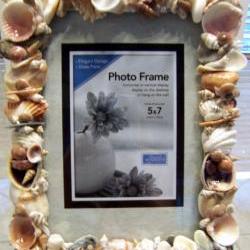 Sea Shell Art Picture Frame for 5 by 7 pictures